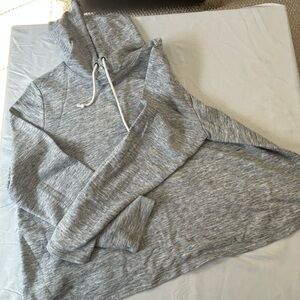 Lou & Grey Heathered Gray Knit Hoodie